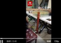 6男生自助火鍋店喝111瓶酸梅湯 扶墻進(jìn)扶墻出