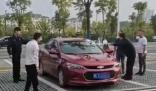 男子車內當孩子面將妻子捅成重傷 2人疑似剛辦完離婚手續