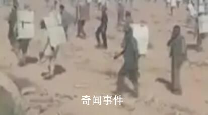 埃及人民徒步向加沙送物資?假的