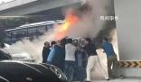 撞車出租所屬公司稱司機已盡力剎車 目前事故仍在進一步調查中