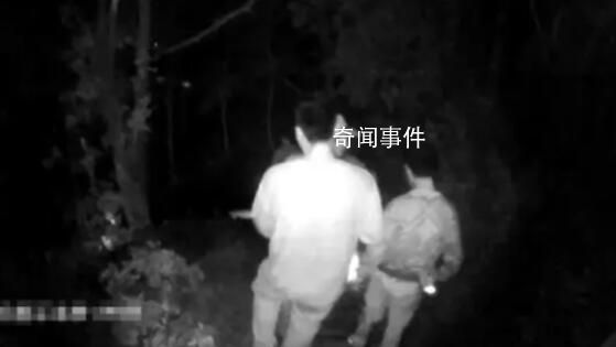 手機(jī)電量1%女子緊急求助110 警方真的太給力了