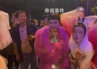 解放日報:不必指責年輕人過洋節