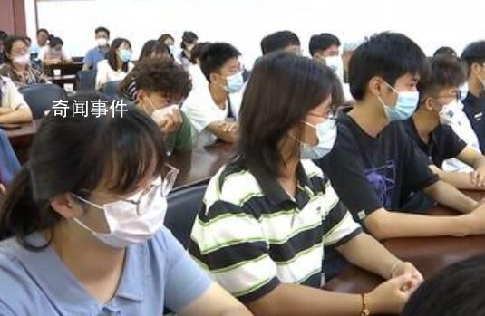 當事人回應獲評助學金后堅持舉報 目前相關核查正在進行中