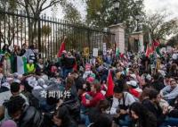 白宮墻上出現“血手印”