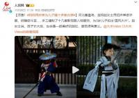 媽媽用床單為兒子縫十多套古裝 感覺很有意義