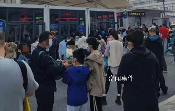 中疾控發布10月全國新冠感染情況