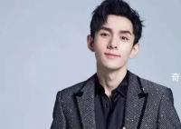 李佳琦雙十一收入超250億 250億收入純屬無稽之談
