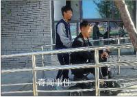 17歲少年照顧腦癱同學近5年 說服父母不用擔心幫助同學不會耽誤學習