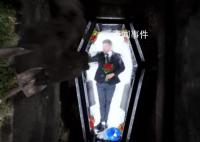 美國網紅挑戰被活埋7天 患上了幽閉恐懼癥