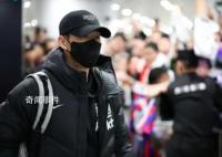 孫興慜等球員在賽后連夜返回韓國