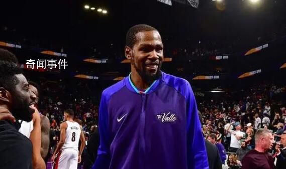 杜蘭特一戰(zhàn)刷新三大NBA紀(jì)錄 太陽隊(duì)以120-107的比分戰(zhàn)勝了開拓者隊(duì)