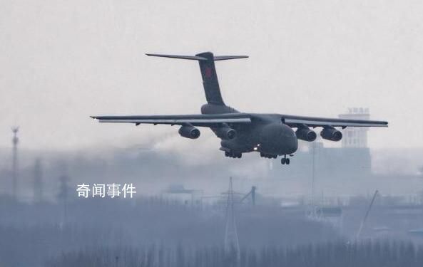 兩架殲20超低空通場(chǎng)致敬先烈 今年是抗美援朝戰(zhàn)爭(zhēng)勝利70周年