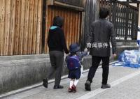 日本出生人數連續8年創新低 人們對未來深感不安