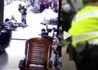 交警持棍擊倒騎車市民 廣西回應