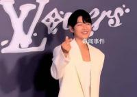 宋仲基LV大秀新造型突破 引發了網友們的熱議