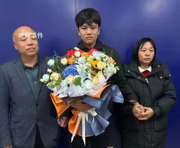 媒體:別讓秒變富二代慕富心態歪了樓