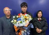 媒體:別讓秒變富二代慕富心態歪了樓