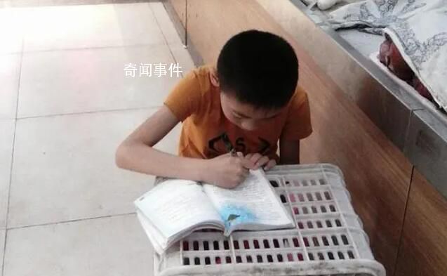 媽媽讓2天補齊3周作業男孩大哭報警