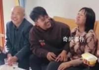“富翁之子”解清帥投喂母親 引發熱議