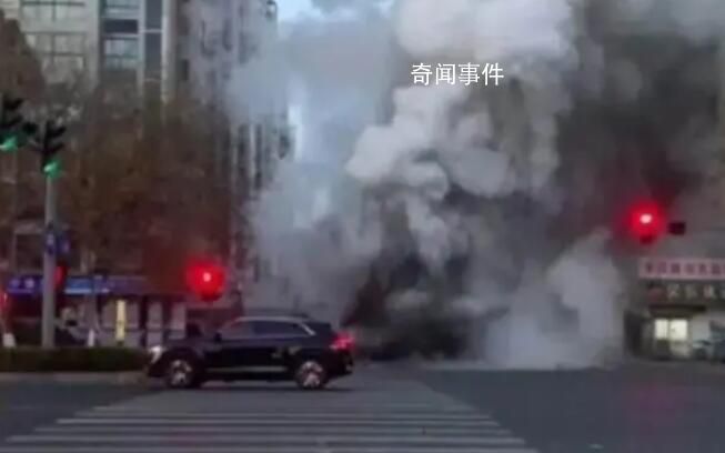 12345稱管道炸裂屬于隱私 當?shù)鼗貞?yīng)