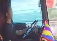 男子解開安全帶拿吃的致一死一傷