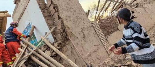 消防員震后為高三學生救出一部手機