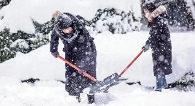 山東文登積雪深度已達(dá)74厘米