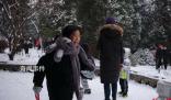 北京游客人從眾式賞雪:扎堆拍故宮