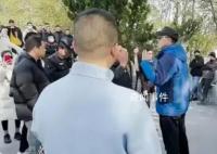 曝普陀山香火錢被多名外國(guó)人偷竊