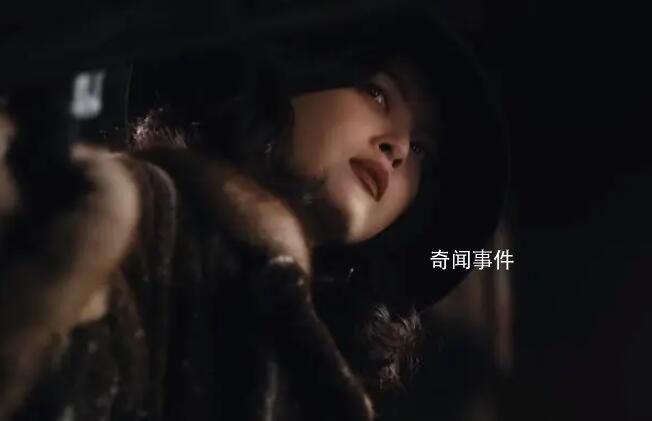 辛芷蕾紅毯被夸繁花演得太好了 觀眾們紛紛為之喝彩