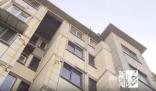 住戶為反制鄰居每天準時催命敲