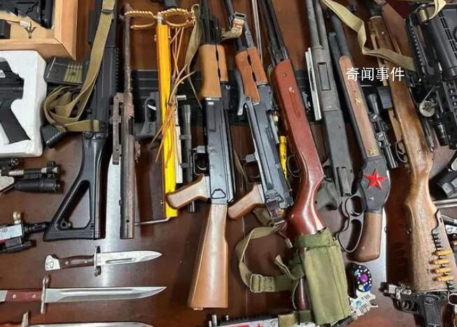 男子私藏槍支家中宛如“軍火庫”