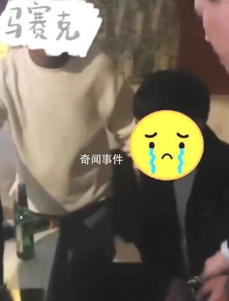 逃犯過年在KTV飆歌求“帶走” 民警恰好到達(dá)抓走