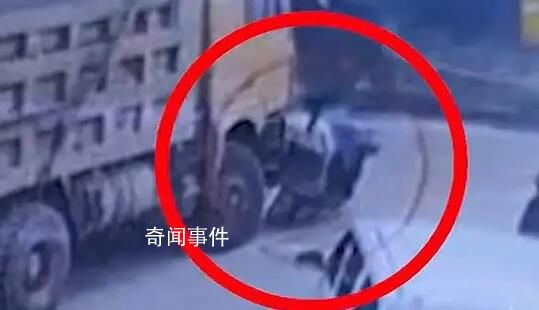 爺孫被渣土車碾死 肇事車沒買保險