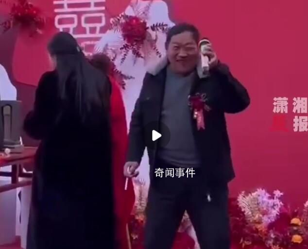 兄妹婚禮相隔9天 父親雙標(biāo)操作亮了