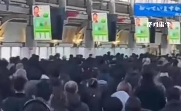 網友拍下日本火車站“無聲早高峰”